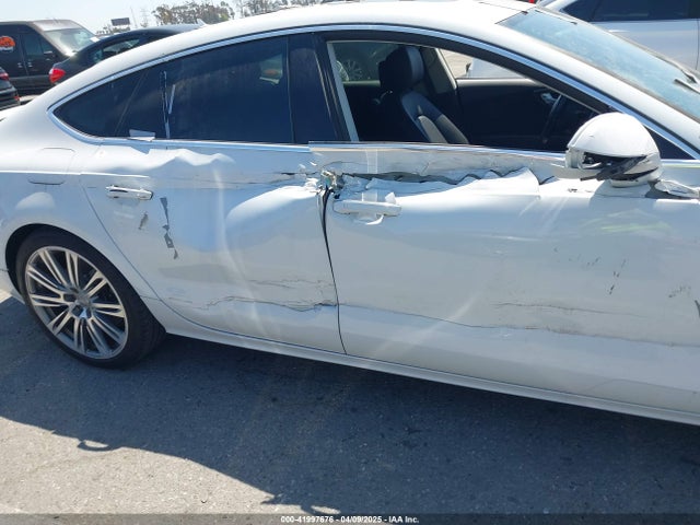 Audi 2015 2015 WAUWGAFC0FN003633 Image 13