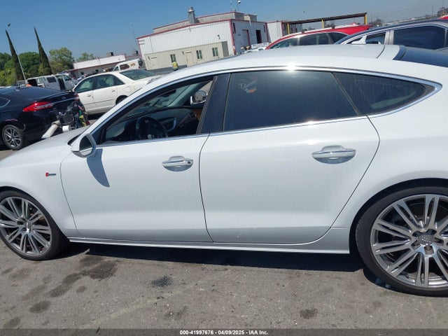 Audi 2015 2015 WAUWGAFC0FN003633 Image 14