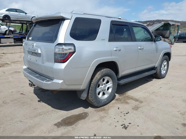Toyota 4runner Sr5 Premium 2016 JTEBU5JR5G5345167 Image 4