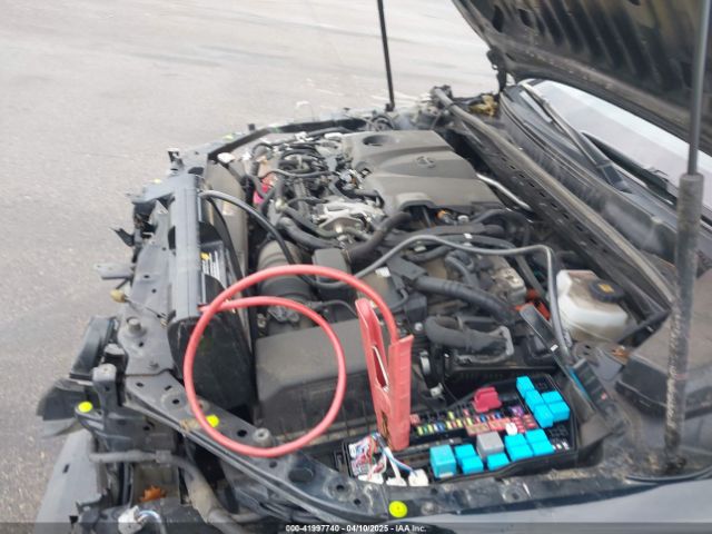 4T1B21HK0KU013174 Toyota Camry Hybrid Xle