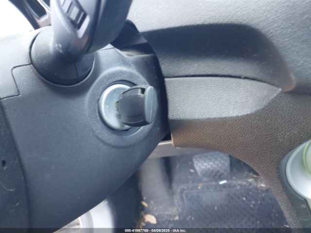 3FADP4EJXFM190262 Ford FIESTA SE