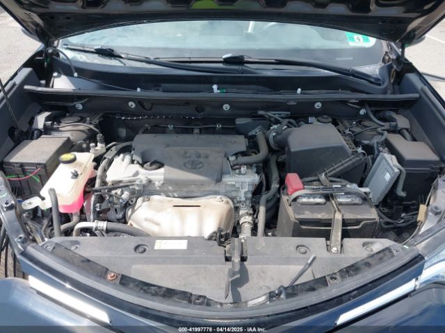 2T3RFREV0JW786393 Toyota Rav4 Xle