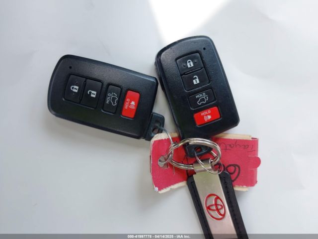 2T3RFREV0JW786393 Toyota Rav4 Xle