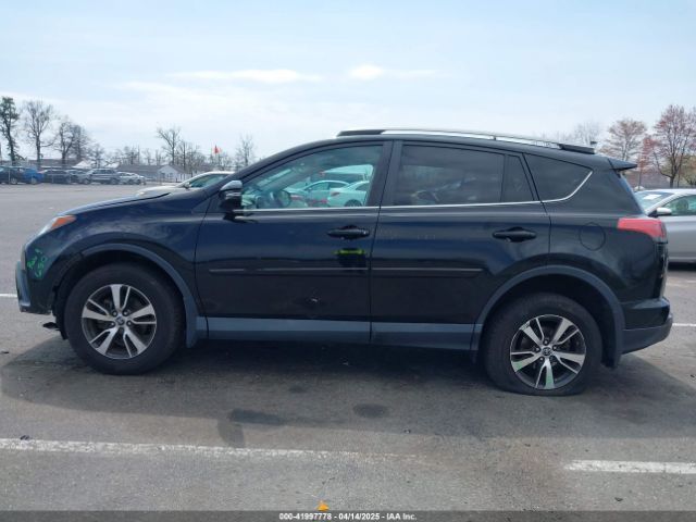 2T3RFREV0JW786393 Toyota Rav4 Xle