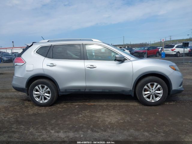 5N1AT2MV7FC764959 Nissan ROGUE SV