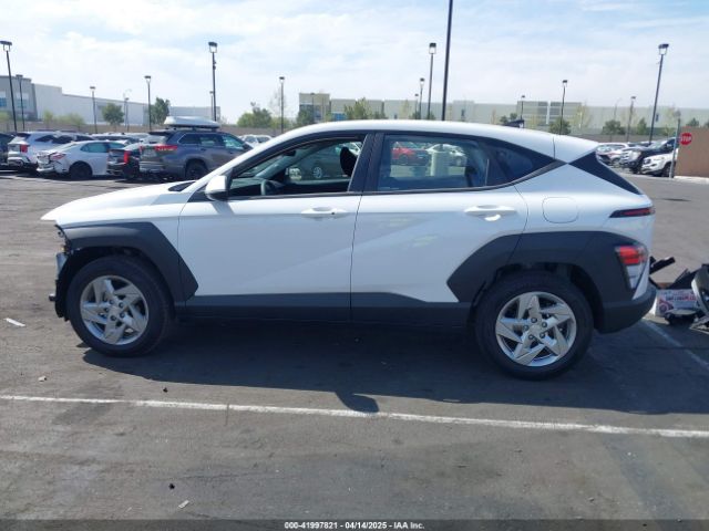 KM8HA3AB9SU260938 Hyundai Kona Se
