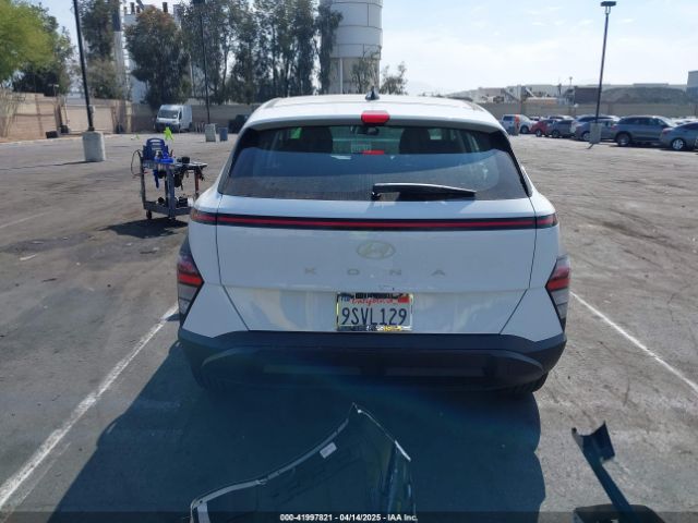 KM8HA3AB9SU260938 Hyundai Kona Se