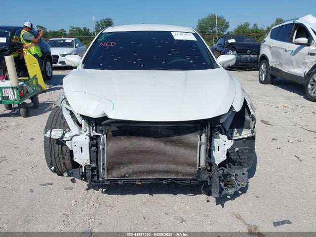 1N4AL3AP6HN317522 Nissan Altima 2.5 S