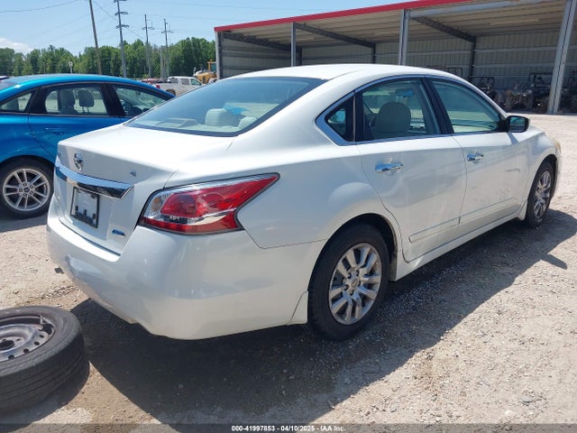 1N4AL3AP5EN240380 Nissan Altima 2.5 S
