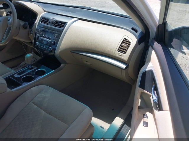 1N4AL3AP5EN240380 Nissan Altima 2.5 S