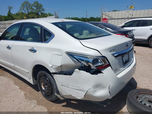 1N4AL3AP5EN240380 Nissan Altima 2.5 S