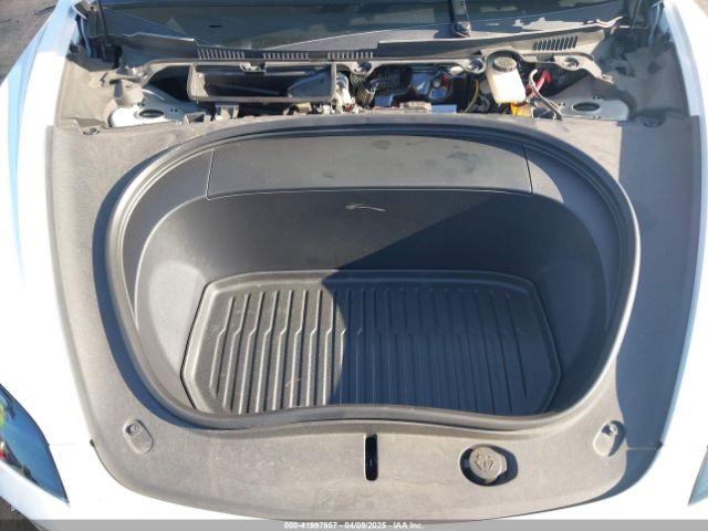 2024 TESLA MODEL 3 5YJ3E1EB0RF822603 Photo 9