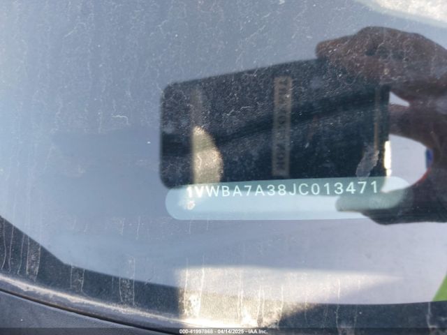 1VWBA7A38JC013471 Volkswagen Passat 2.0t Se