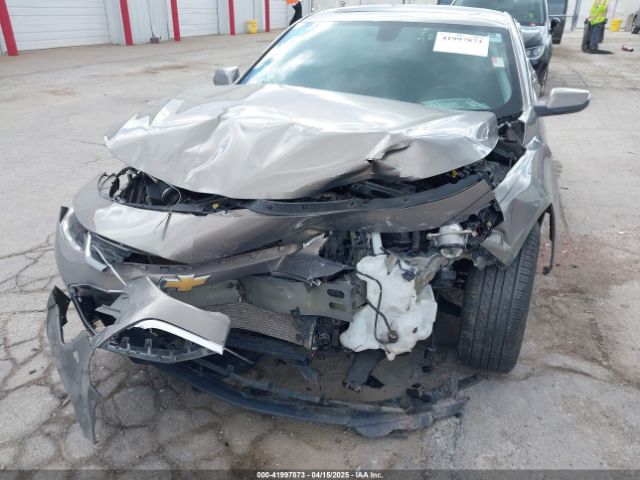 1G1ZE5STXHF243409 Chevrolet MALIBU 1LT
