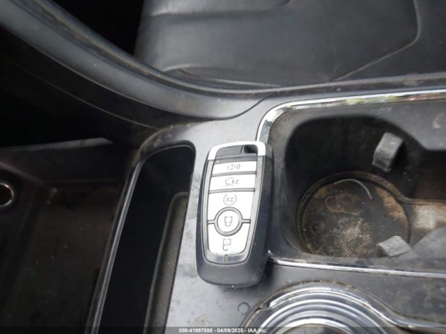3FA6P0D91KR143370 Ford Fusion Titanium