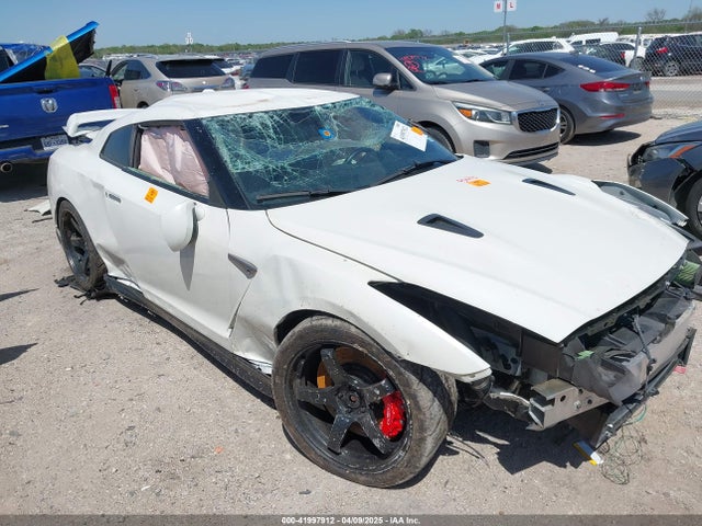 JN1AR5EF3JM710172 Nissan Gt-r Premium