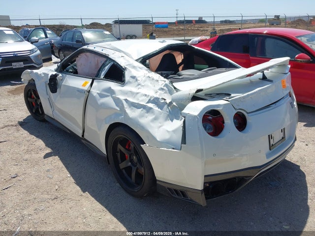 JN1AR5EF3JM710172 Nissan Gt-r Premium