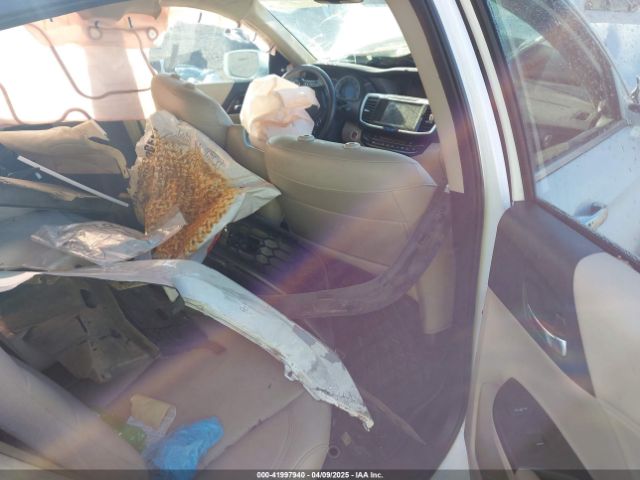 1HGCR3F97GA013036 Honda Accord Touring