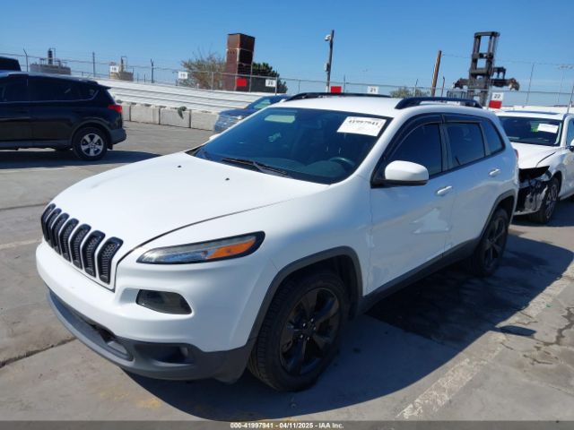 1C4PJLCB9GW107422 Jeep Cherokee Altitude