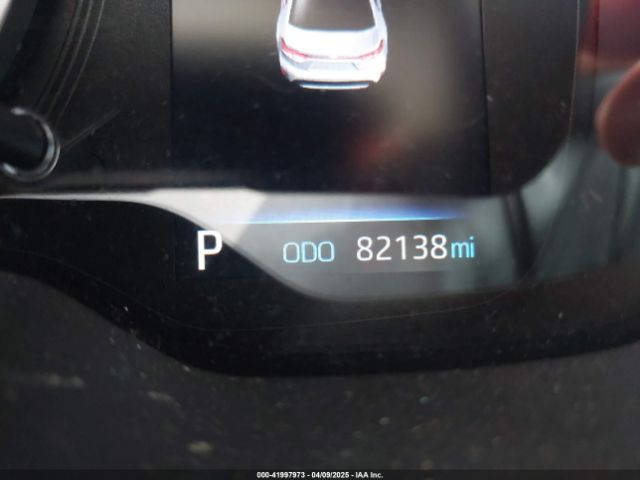 JTDEPMAE9NJ217079 Toyota COROLLA LE