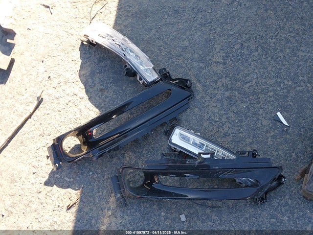 2C3CCAEG0FH872235 Chrysler 300