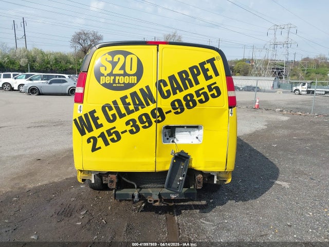 1GCWGFCF2F1127439 Chevrolet Express 2500 Work Van