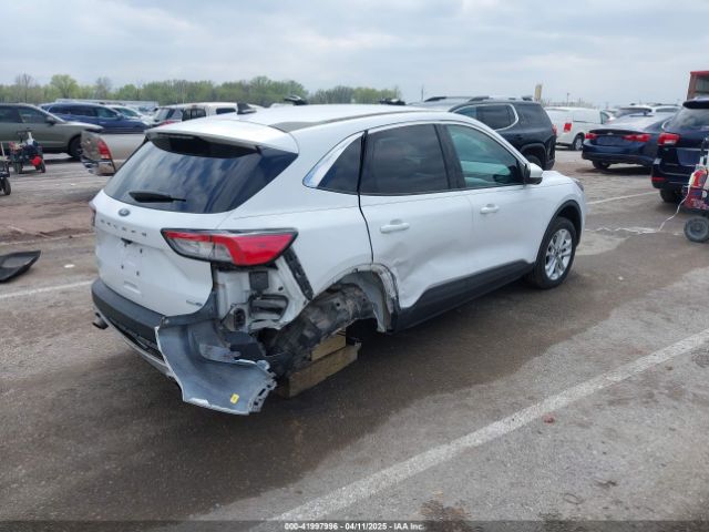 1FMCU9G68LUB64704 Ford ESCAPE SE