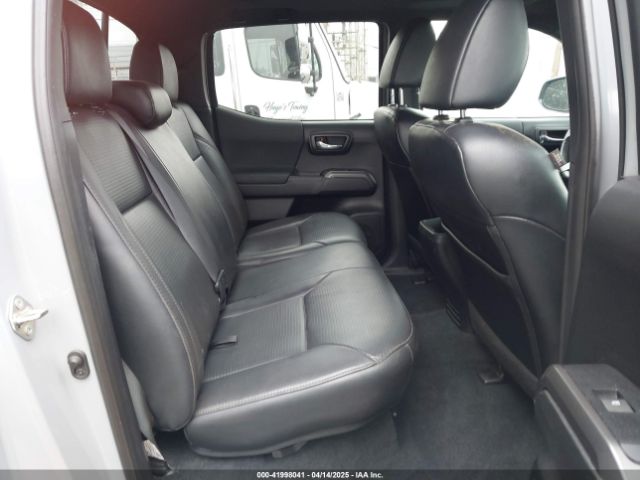 3TMCZ5AN6KM235755 Toyota Tacoma Trd Off Road