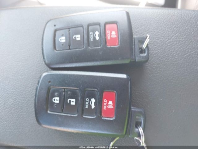 4T1BD1EB9EU030803 Toyota Avalon Hybrid Limited
