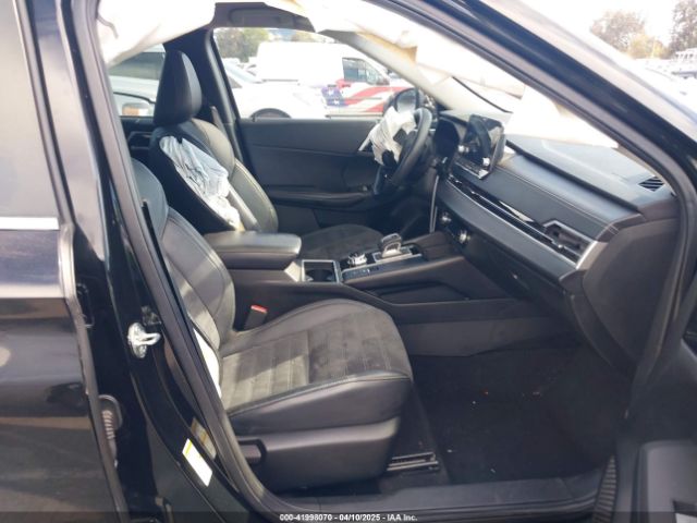 2023 MITSUBISHI OUTLANDER JA4J3UA8XPZ038696 Photo 4