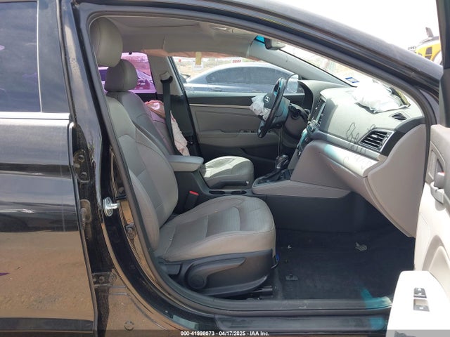 5NPD84LFXHH106620 Hyundai Elantra Limited
