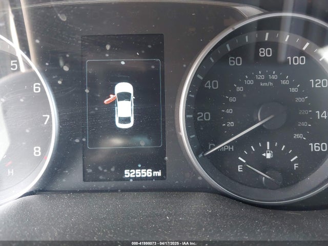 5NPD84LFXHH106620 Hyundai Elantra Limited