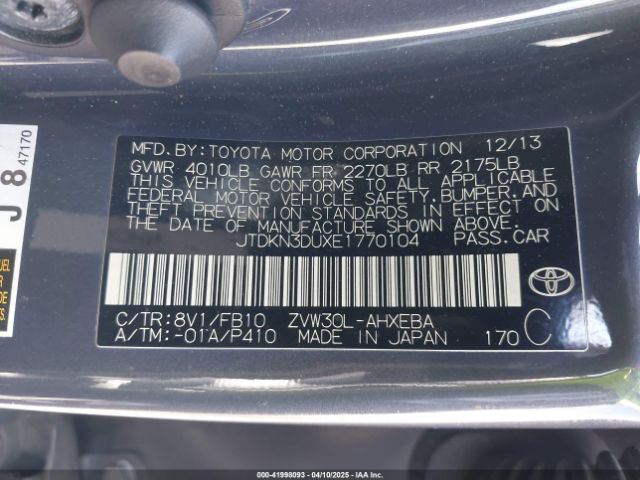 JTDKN3DUXE1770104 Toyota Prius Two