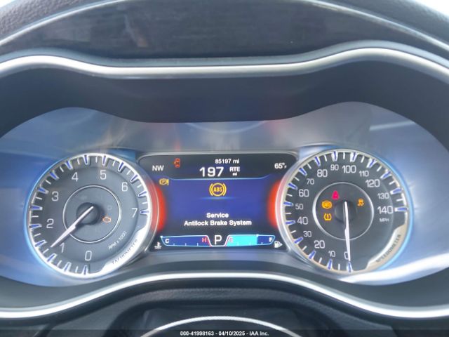 1C3CCCCB0FN525031 Chrysler 200 C