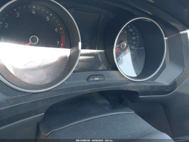 3VV1B7AX5JM043090 Volkswagen Tiguan 2.0t S