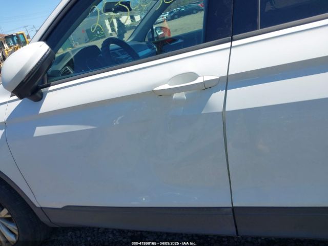 3VV1B7AX5JM043090 Volkswagen Tiguan 2.0t S