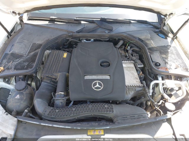 55SWF4JB5HU227454 Mercedes-Benz C 300 Luxury/sport