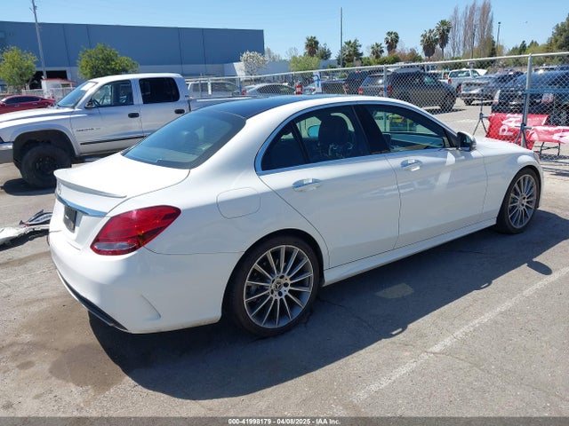 55SWF4JB5HU227454 Mercedes-Benz C 300 Luxury/sport
