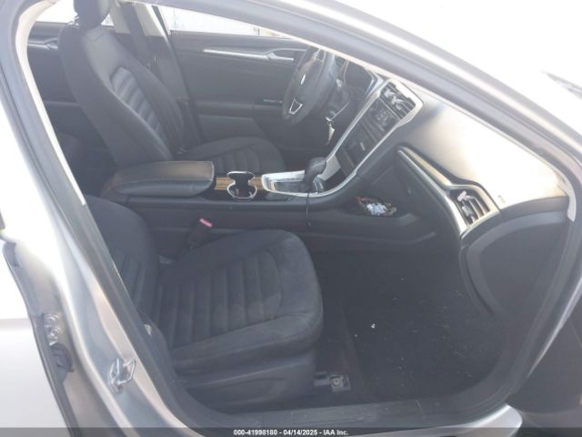 3FA6P0LU2ER319451 Ford Fusion Hybrid Se