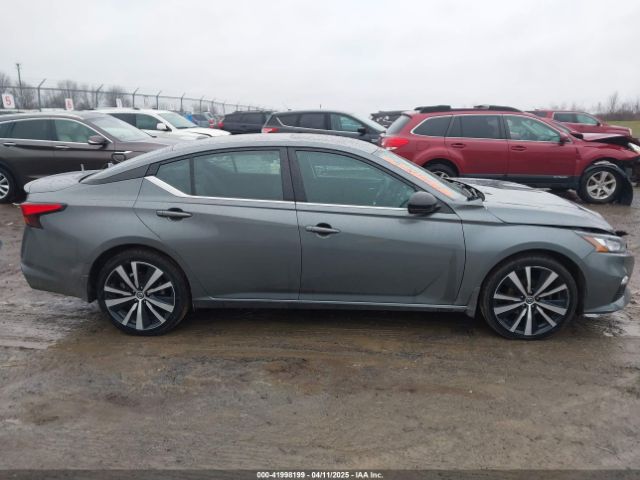 1N4BL4CW5MN340590 Nissan Altima Sr Intelligent Awd