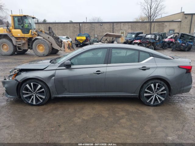 1N4BL4CW5MN340590 Nissan Altima Sr Intelligent Awd