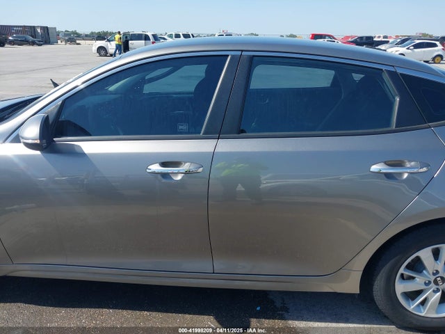 5XXGT4L37HG144321 KIA Optima Lx
