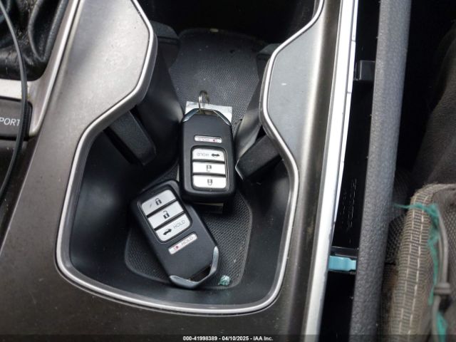 1HGCV1F35LA106563 Honda Accord Sport