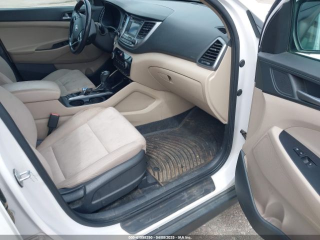 KM8J3CA21GU253307 Hyundai Tucson Sport
