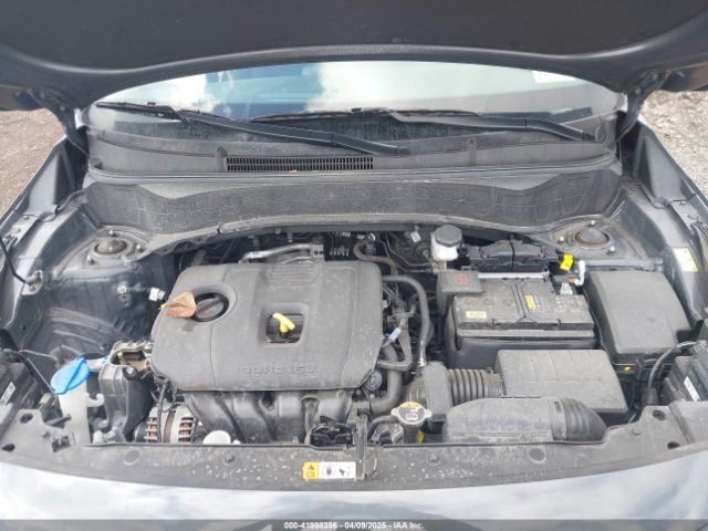 KNDERCAA2R7652904 KIA SELTOS EX