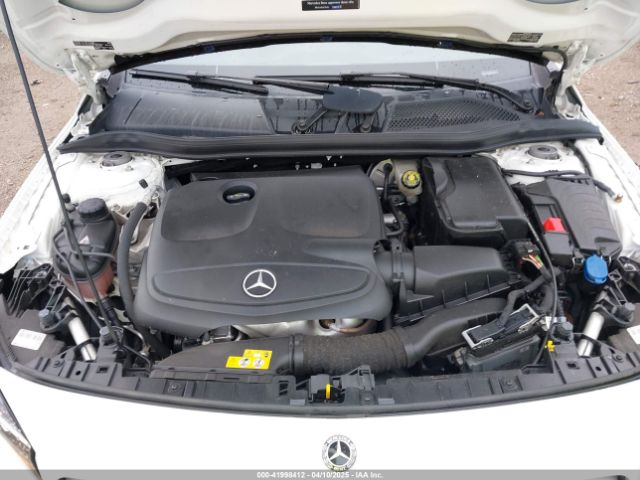 WDCTG4GB0JJ521295 Mercedes-Benz Gla 250 4matic
