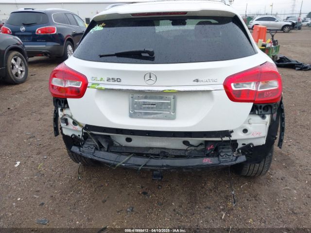 WDCTG4GB0JJ521295 Mercedes-Benz Gla 250 4matic