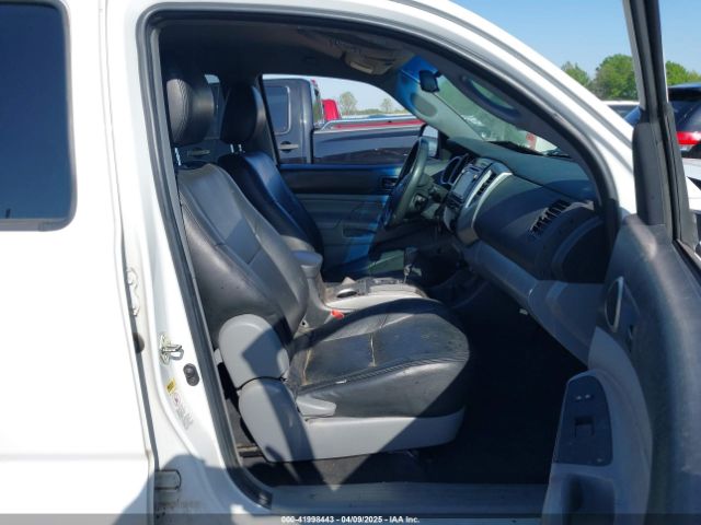 5TFJU4GN0FX069112 Toyota Tacoma Prerunner V6
