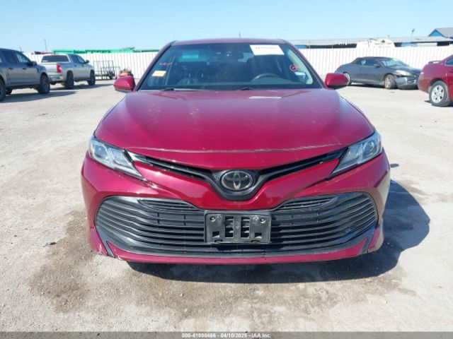 4T1B11HKXJU586889 Toyota CAMRY LE