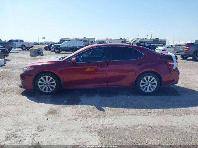 4T1B11HKXJU586889 Toyota CAMRY LE